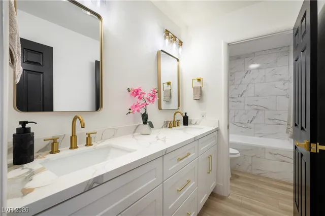 $3,300 | 5145 Tennis Court West, Las Vegas, NV 89120