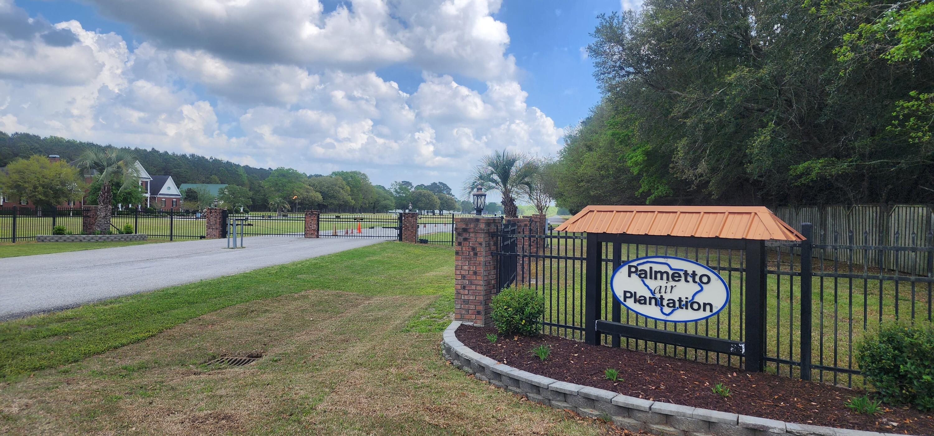 1315 Bojo Circle Manning, SC 29102 - Photo 1 of 13 20250404_151325