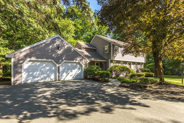 14 Suzanne Road Lexington, MA 02420 - Photo 1 of 19 Gallery Image 1
