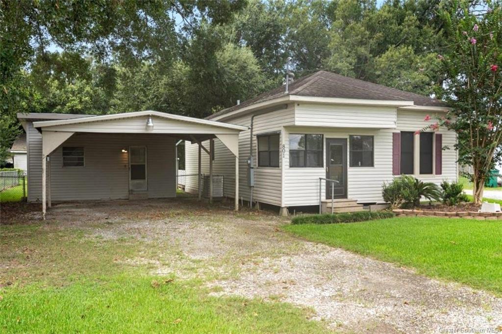 801 Manuel Road Lake Charles, LA 70607 - Photo 2 of 24