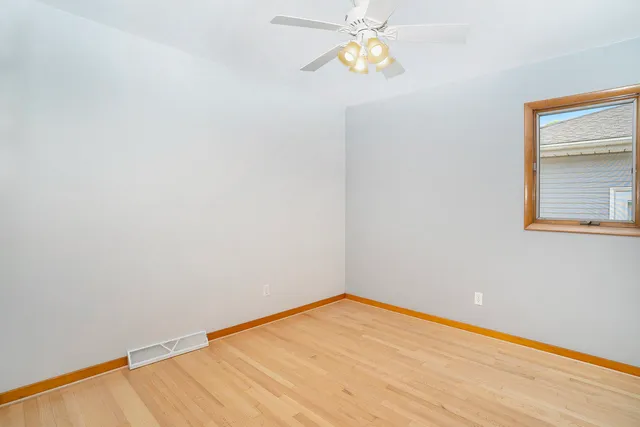 $255,000 | 18518 Glen Oak Avenue, Lansing, IL 60438