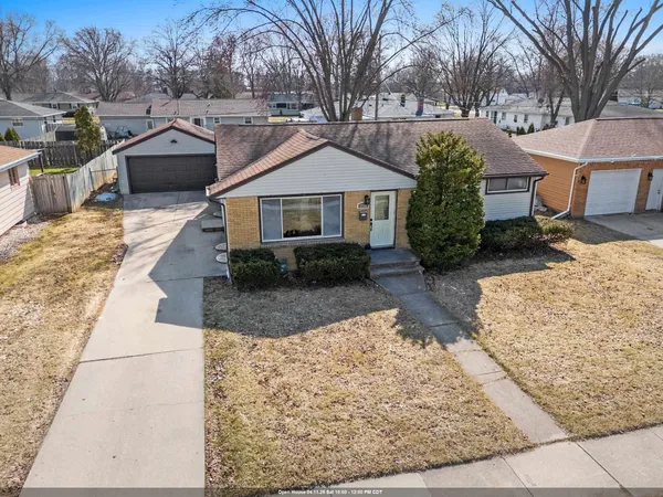 $259,900 | 1714 Lilac Lane, Green Bay, WI 54302