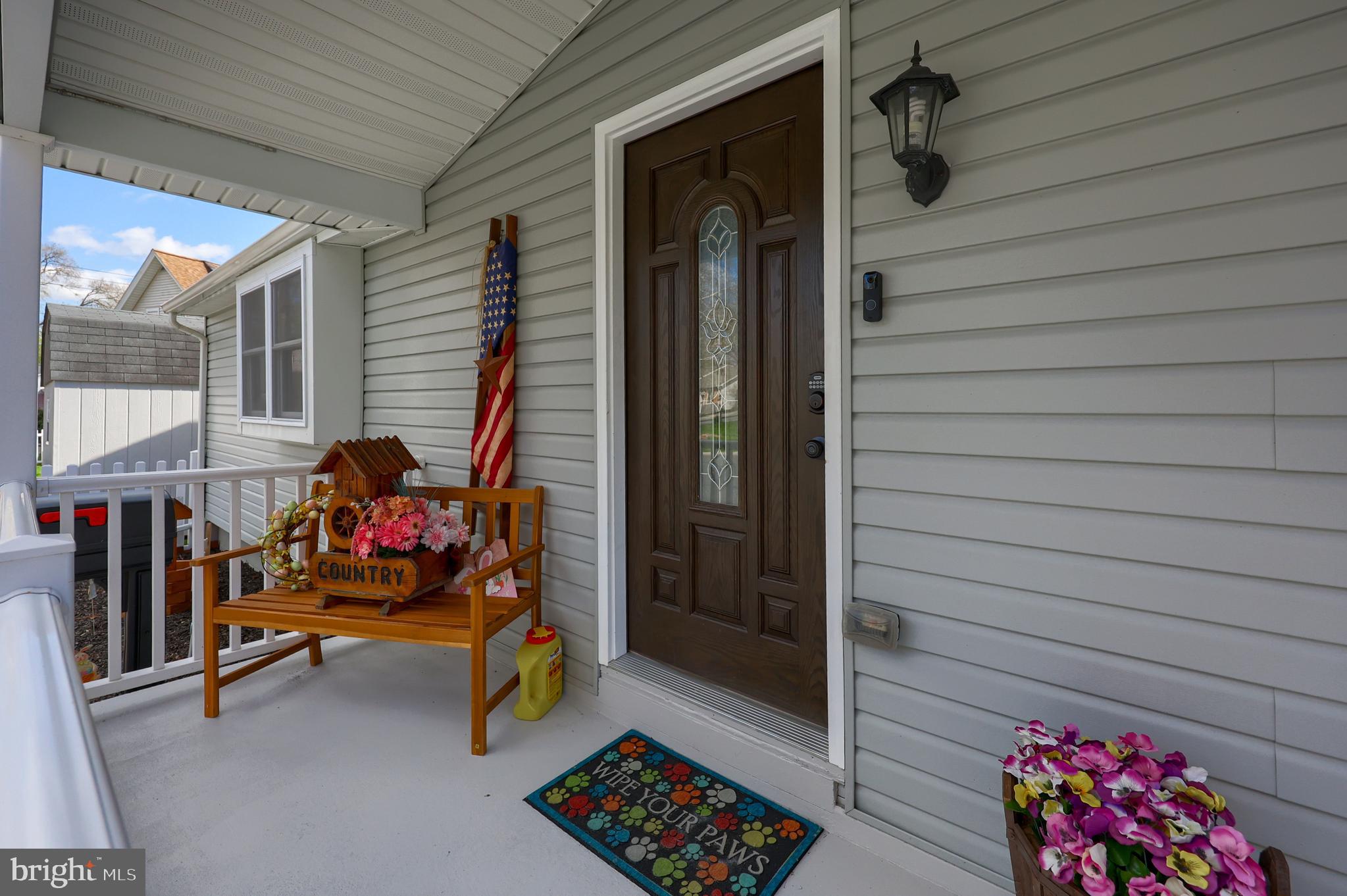 264 Noble Street Lititz, PA 17543 - Photo 28 of 28 a view of a chairs in front of retail shop