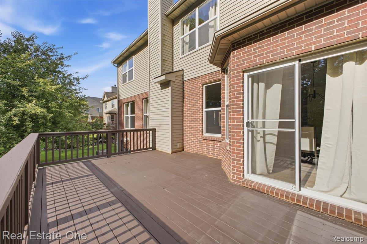 3465 Everett Drive Rochester, MI 48307 - Photo 55 of 69 08-IMG_2416.jpg