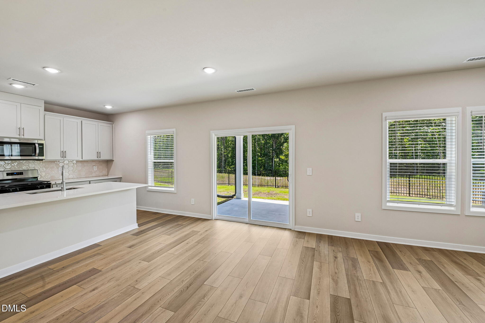 1452 Hatteras Road Durham, NC 27703 - Photo 11 of 49 11-web-or-mls-Raleigh - Avalon Place - 1