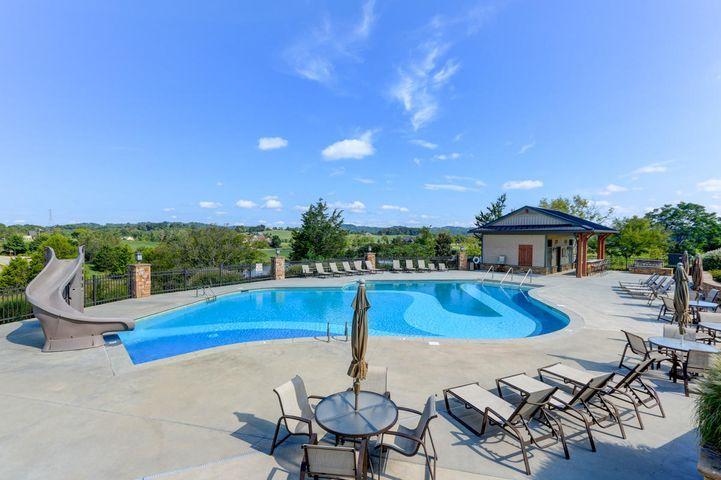 2399 Persimmon Ridge Loudon, TN 37774 - Photo 11 of 13 20190815152002073657000000-o