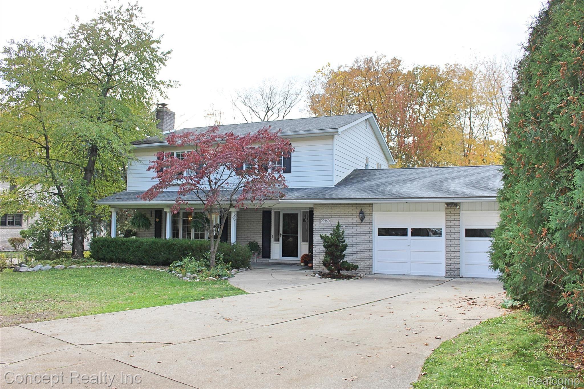 22160 Meridian Road Grosse Ile, MI 48138 - Photo 3 of 37 IMG_9885_Fotor.jpg