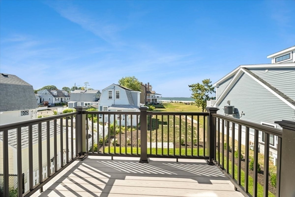 84 Post Island Road Quincy, MA 02169 - Photo 33 of 41
