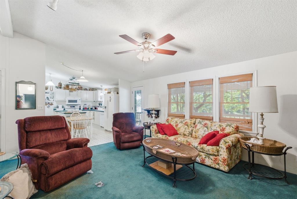 1069 Kennon Point Palo Pinto, TX 76484 - Photo 28 of 32