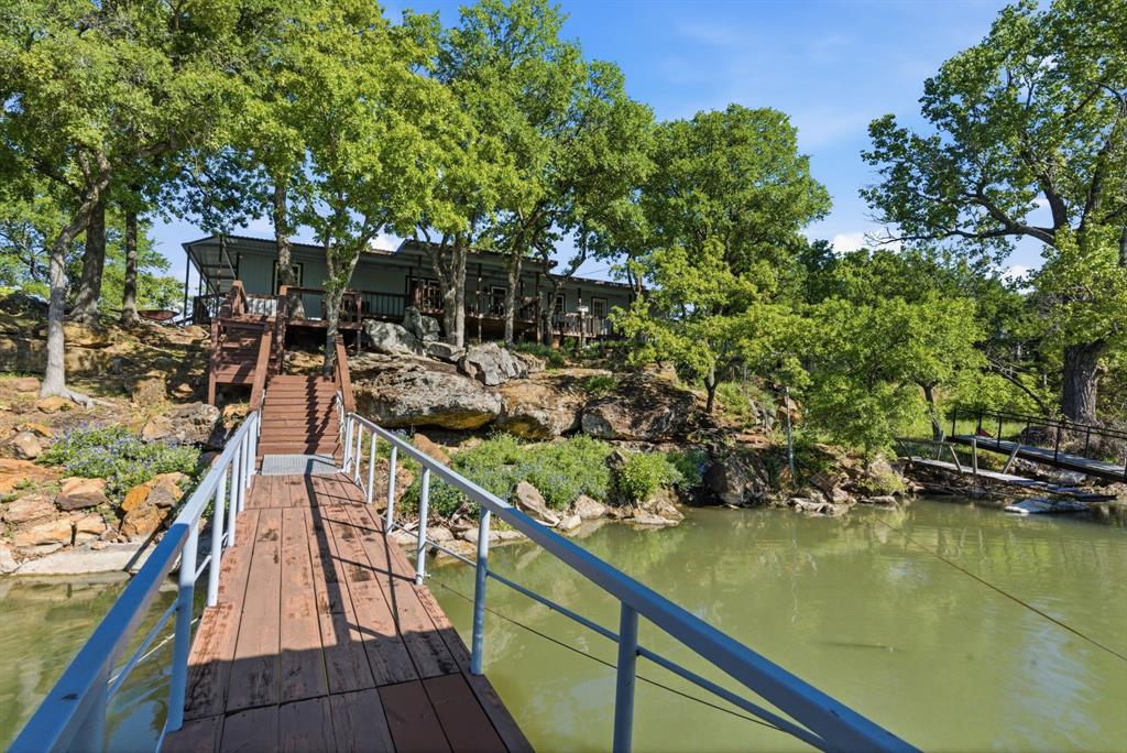 1069 Kennon Point Palo Pinto, TX 76484 - Photo 4 of 32