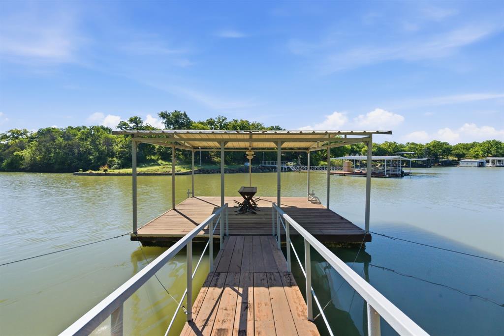 1069 Kennon Point Palo Pinto, TX 76484 - Photo 7 of 32