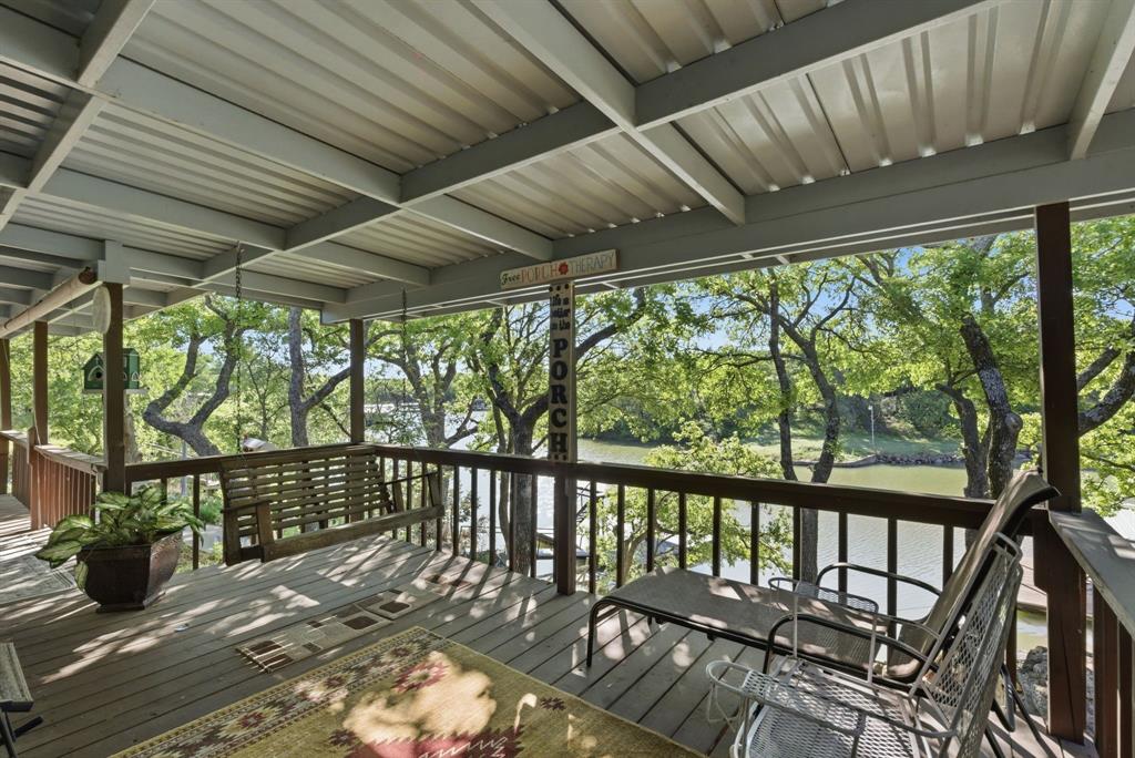 1069 Kennon Point Palo Pinto, TX 76484 - Photo 9 of 32