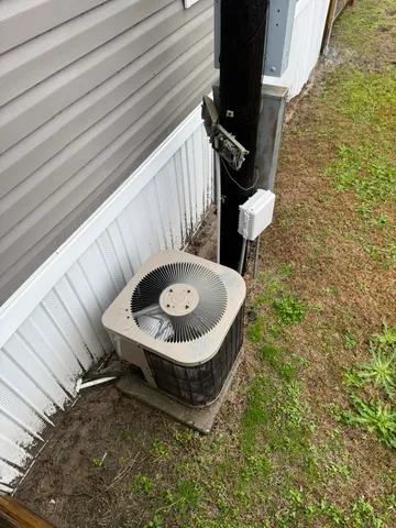 $119,000 | 608 South Pine Street, Johnsonville, SC 29555