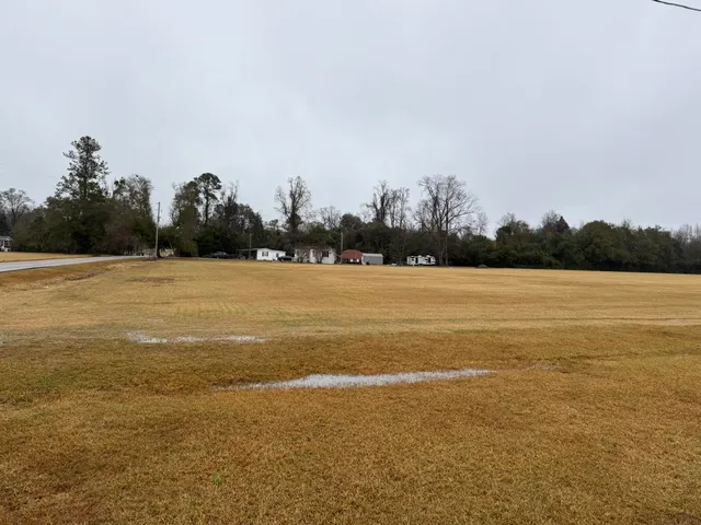 $149,000 | 608 South Pine Street, Johnsonville, SC 29555