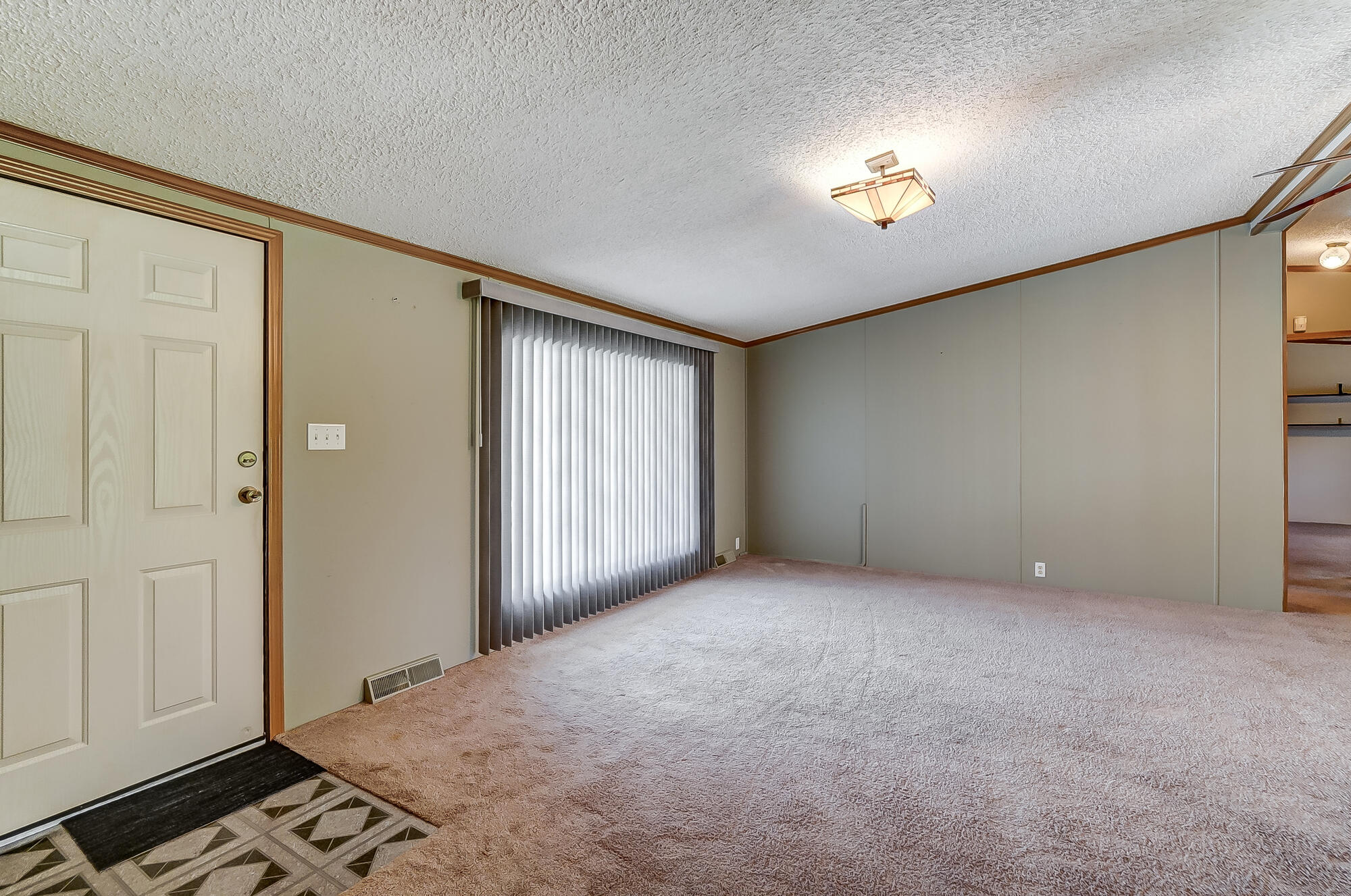 13 Cherry Lane Springfield, OH 45504 - Photo 8 of 47