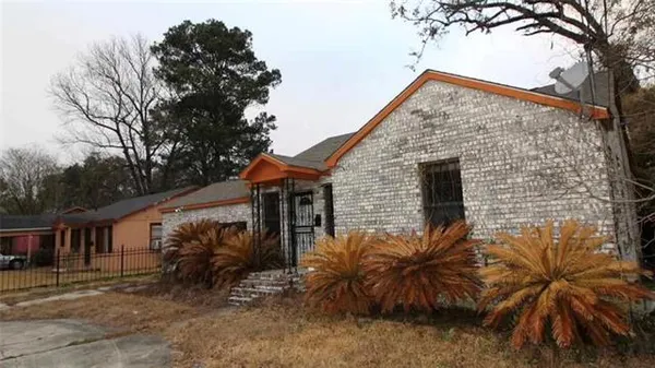 $1,500 | 4849 Oaklon Avenue, Baton Rouge, LA 70811