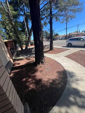 $2,800 | 20077 Redwood Road, Castro Valley, CA 94546