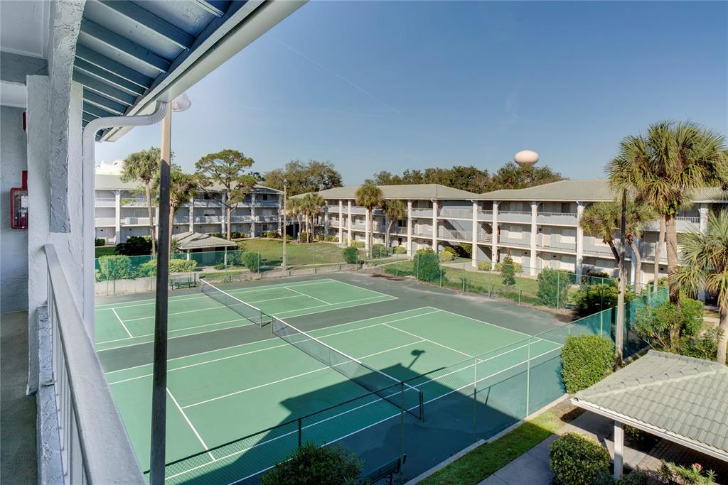 129 Blue Pointe Way, Unit 340 Altamonte Springs, FL 32701 - Photo 17 of 25 a view of a basketball court