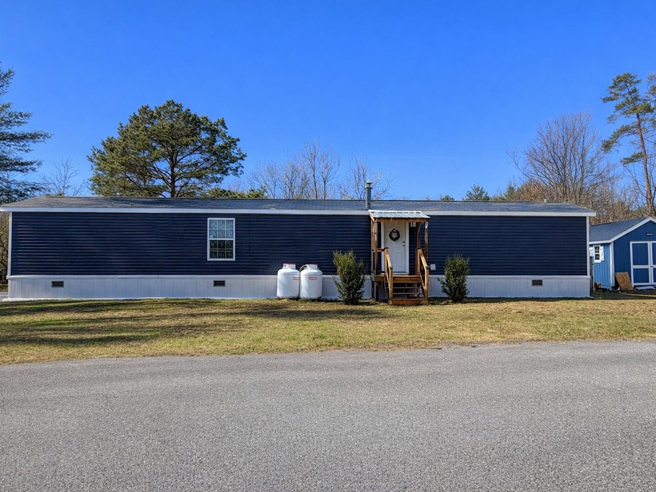 141 Dewey Drive Milton, VT 05468 - Photo 2 of 25