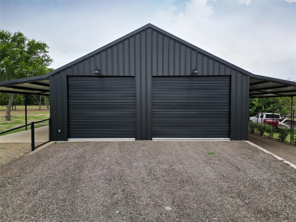 200 Corral Road Godley, TX 76044 - Photo 6 of 40 Gallery Image 6