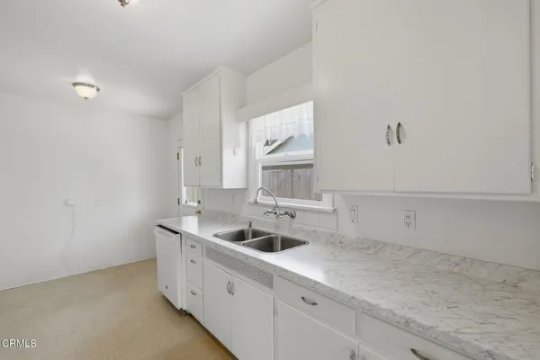 $925,000 | 511 Eva Street, Ventura, CA 93003