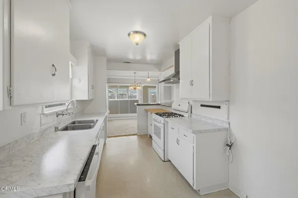 $925,000 | 511 Eva Street, Ventura, CA 93003