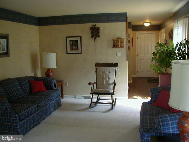9 Buttonwood Drive Lititz, PA 17543 - Photo 12 of 13 Gallery Image 12