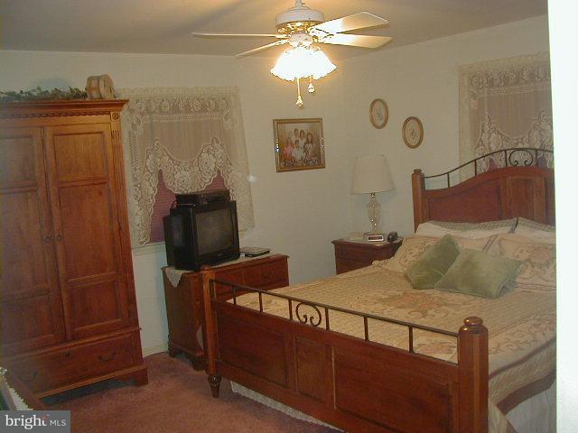 9 Buttonwood Drive Lititz, PA 17543 - Photo 10 of 13 Gallery Image 10