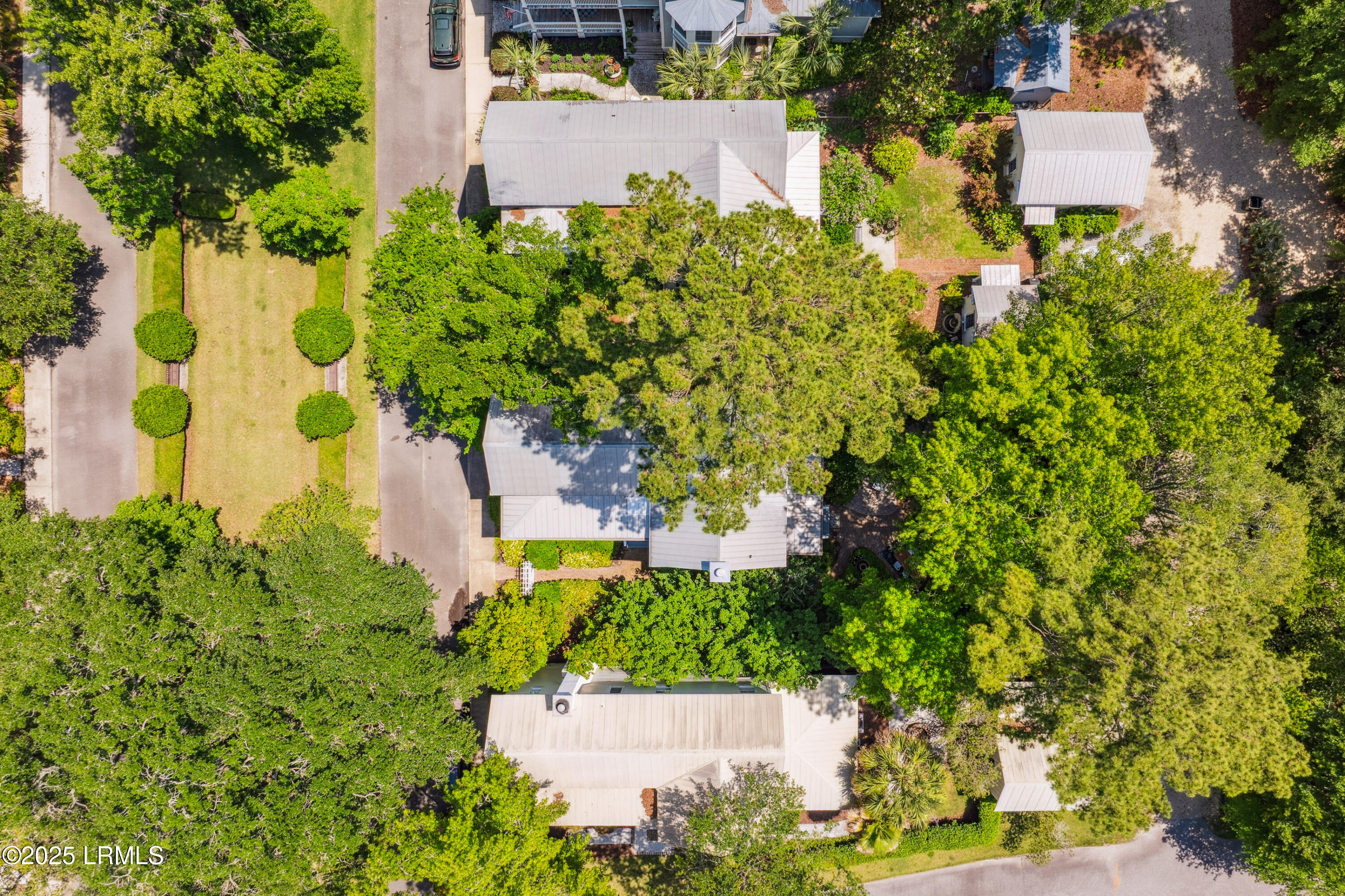 8 Fort Lyttleton Beaufort, SC 29906 - Photo 84 of 99 8FortLyttleton-IslandHouseMedia-0096