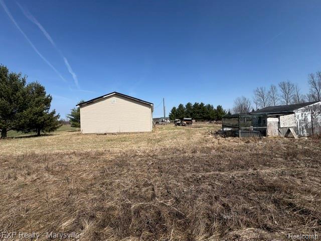 6919 Emmett Road Yale, MI 48097 - Photo 7 of 15