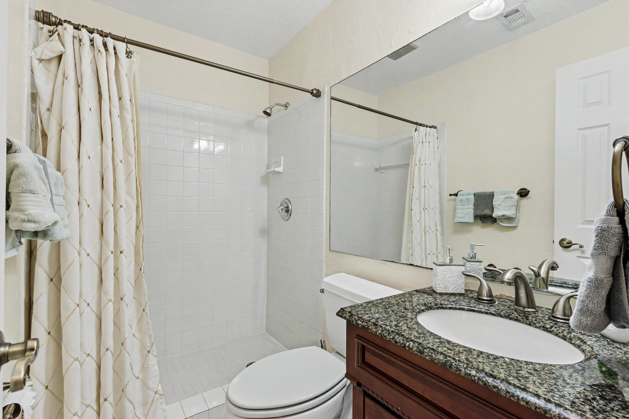 770 Ranch Road Weston, FL 33326 - Photo 21 of 63 770-23