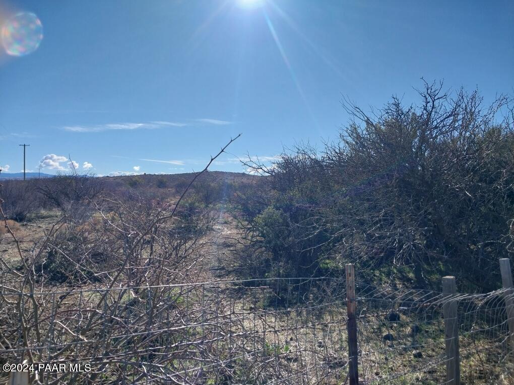 14065 Holly Road Mayer, AZ 86333 - Photo 5 of 7 View