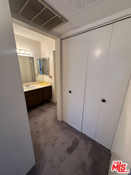 8316 Raintree Circle Culver City, CA 90230 - Photo 7 of 37