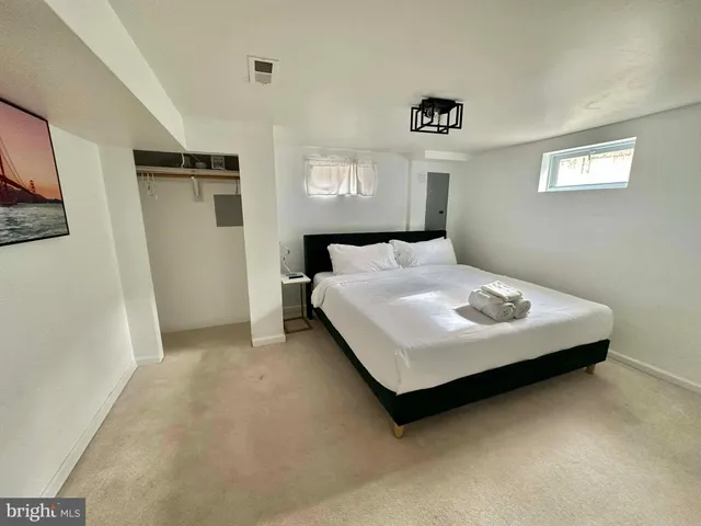 $7,300 | 5400 Williamsburg Boulevard, Arlington, VA 22207