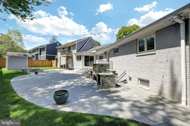 $7,300 | 5400 Williamsburg Boulevard, Arlington, VA 22207