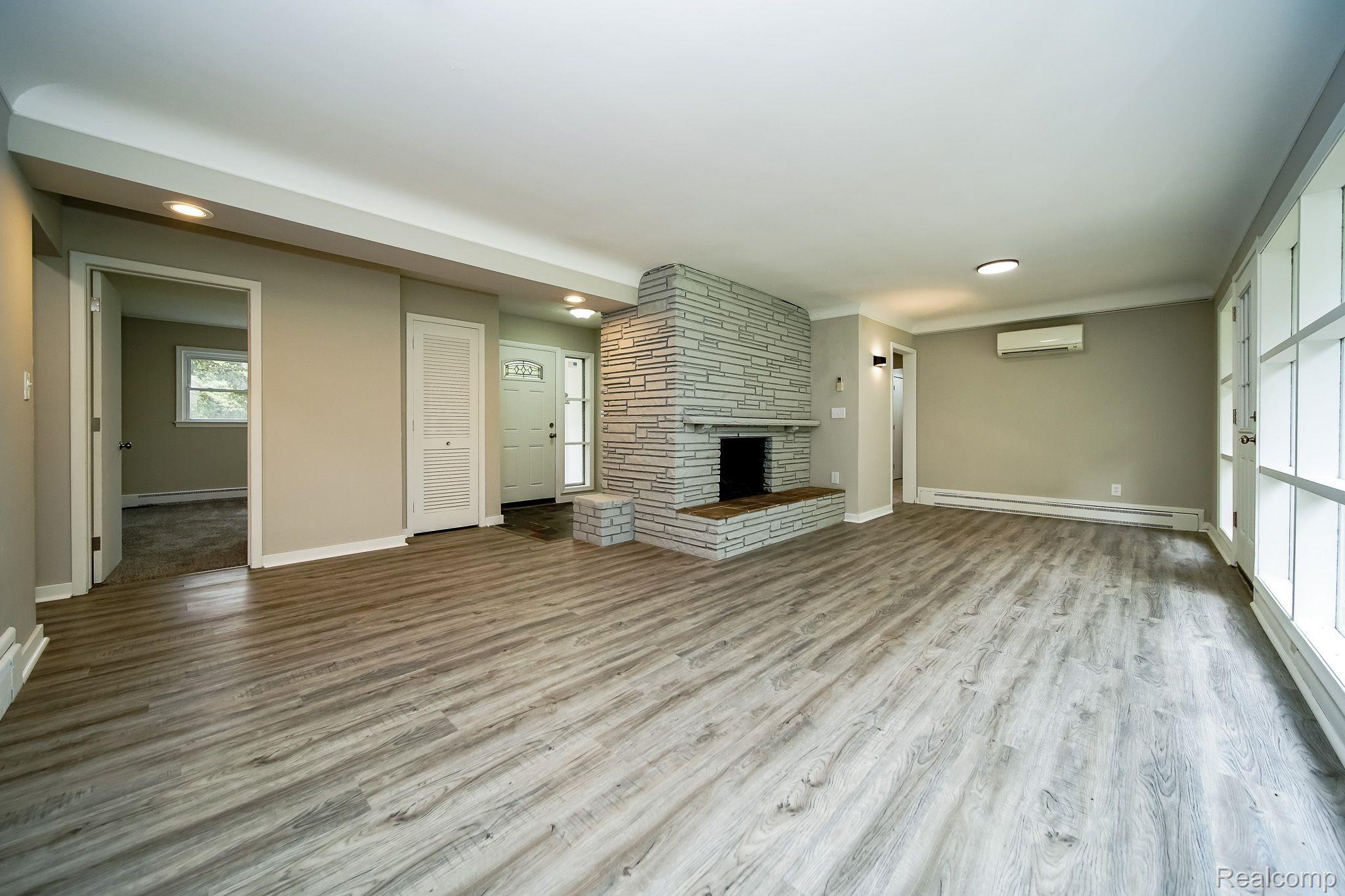 29200 Utley Road Farmington, MI 48334 - Photo 18 of 64 Gallery Image 18