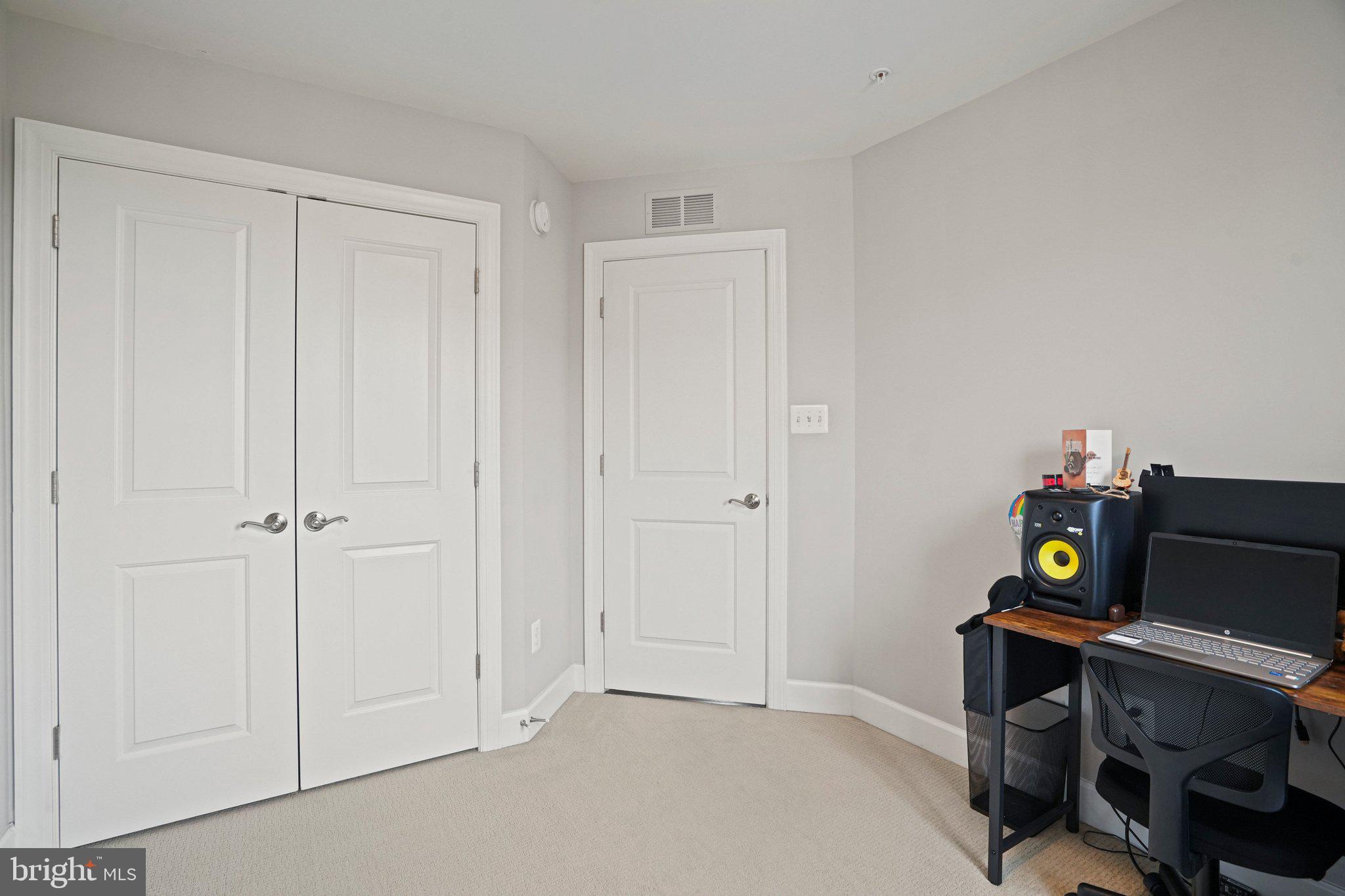 2910 Pinebrook Road Landover, MD 20785 - Photo 28 of 36