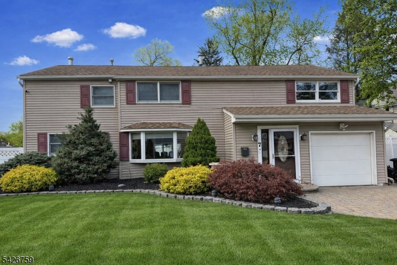 7 Stuart Street Waldwick, NJ 07463 - Photo 1 of 49