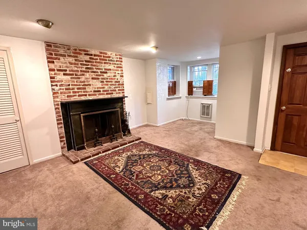 $1,099,900 | 434 6th Street Northeast, Washington, DC 20002