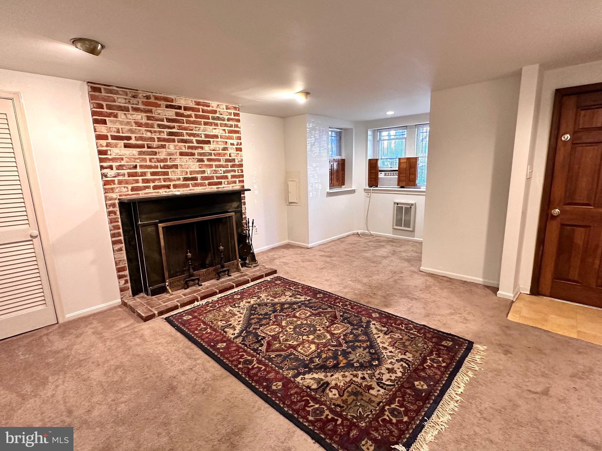 1 6th Street Northeast Washington, DC 20003 - Photo 21 of 27 Apartment Living / Dining w/ Fireplace