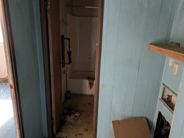 $34,900 | 231 Holley Street, Wagener, SC 29164