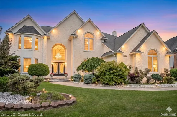 $725,000 | 3021 Chinaberry Court, Sterling Heights, MI 48314