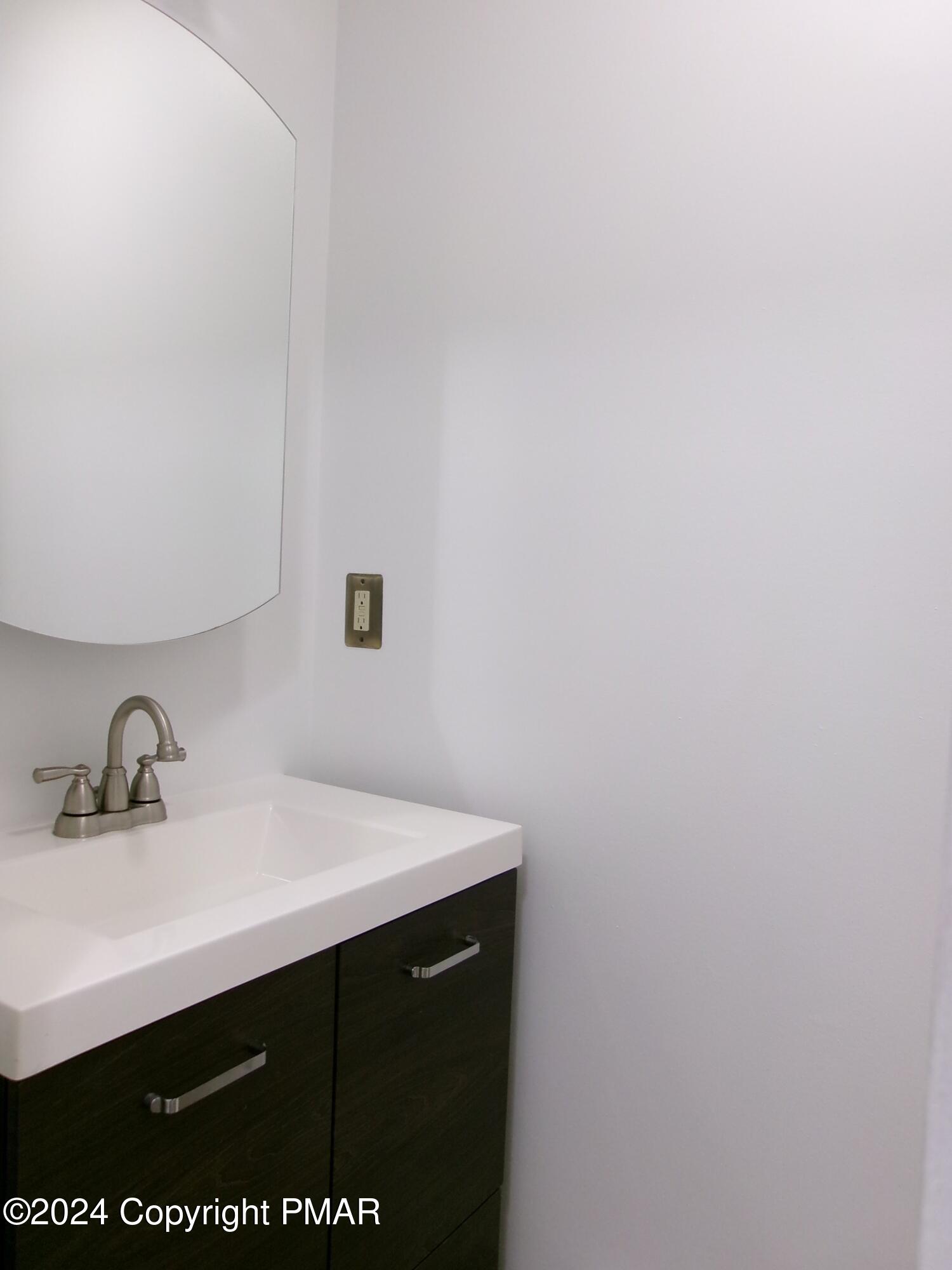 2206 Allegheny Drive Blakeslee, PA 18610 - Photo 20 of 54 100_0385