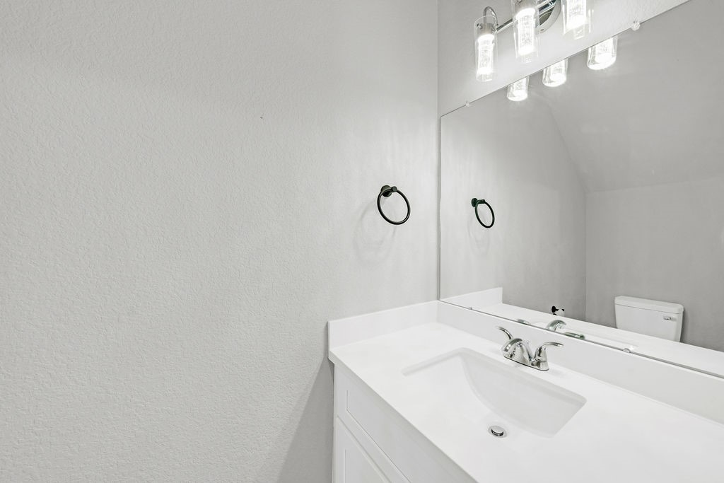 4614 Redbud Street Houston, TX 77051 - Photo 13 of 23 Downstairs half bath