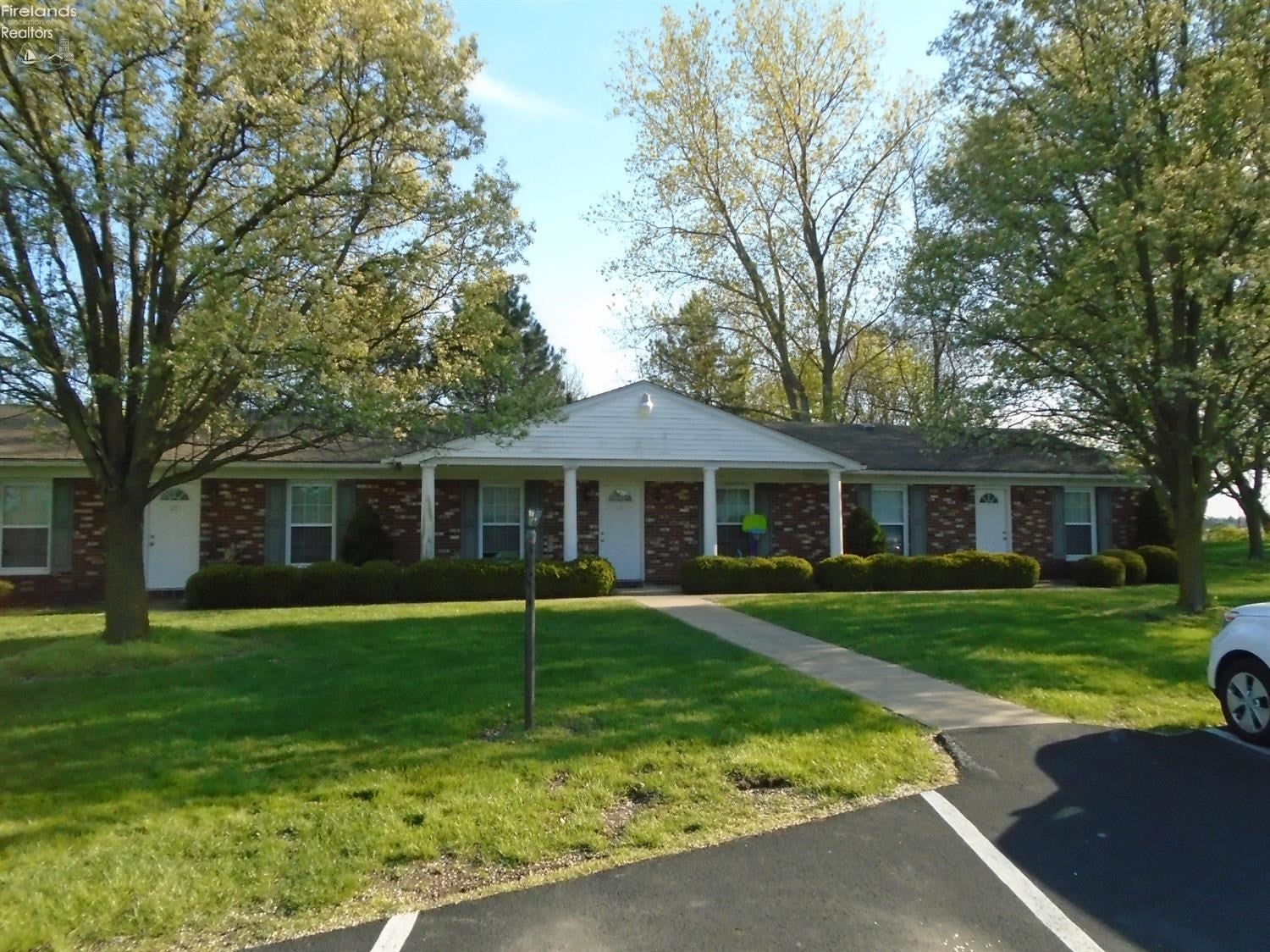 6211 Milan Road Sandusky, OH 44870 - Photo 1 of 9 Gallery Image 1