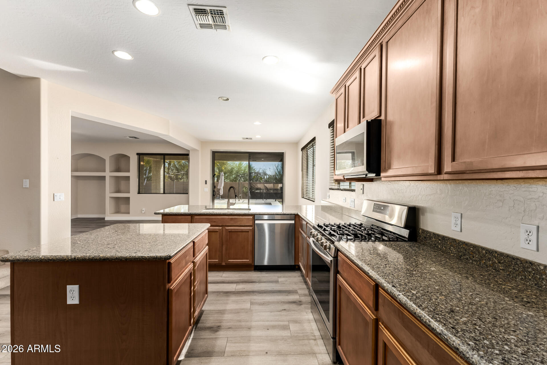 2225 West Apache Rain Road Phoenix, AZ 85085 - Photo 13 of 48 13 Apache Rain