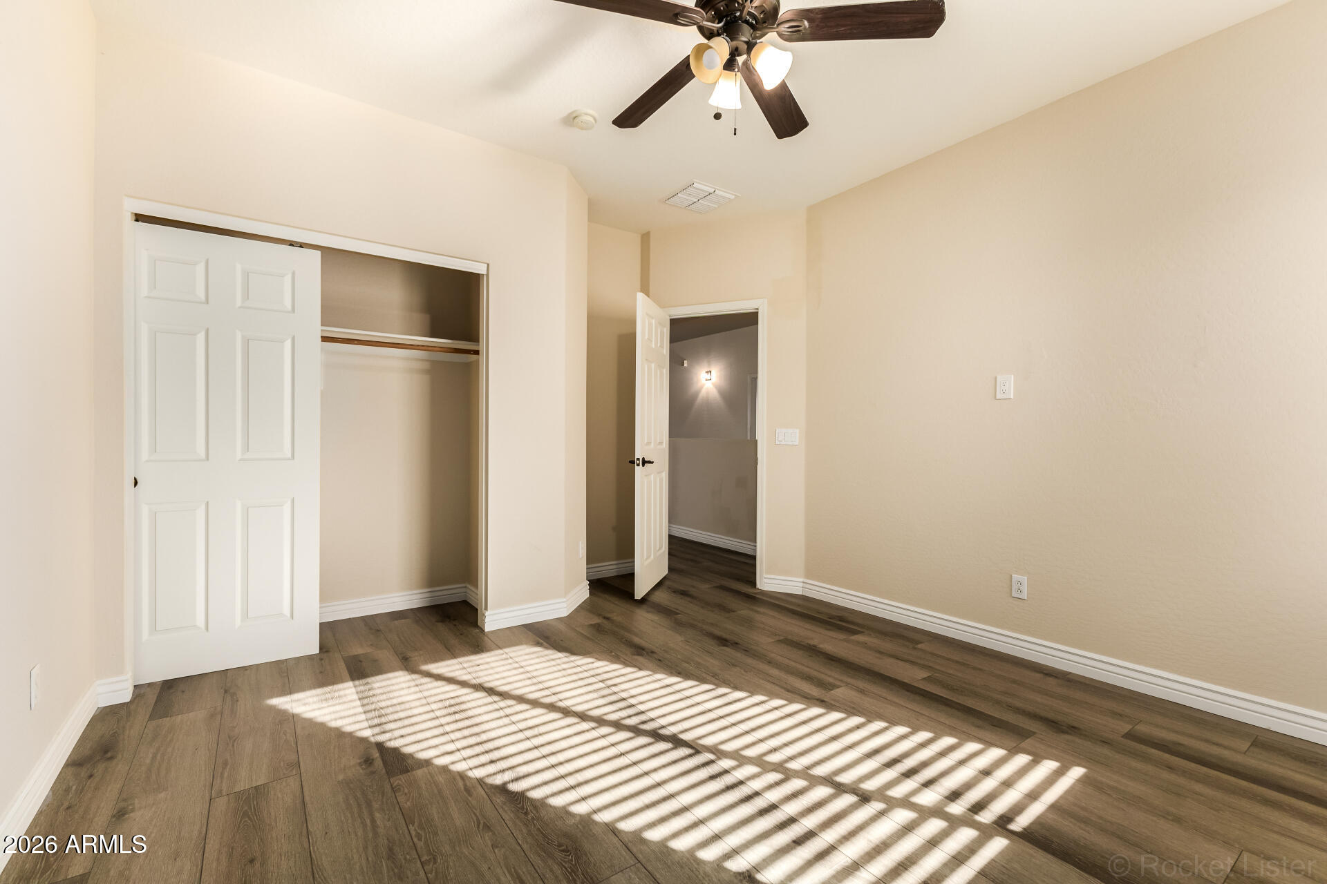 2225 West Apache Rain Road Phoenix, AZ 85085 - Photo 36 of 48 36 Apache Rain