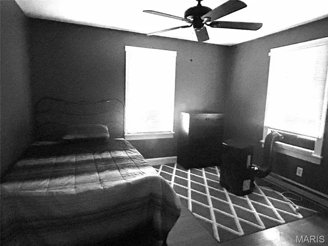 $99,000 | 402 North Hena Street, Greenville, IL 62246