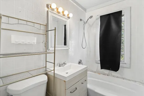 $125,000 | 5049 North 55th Street, Milwaukee, WI 53218