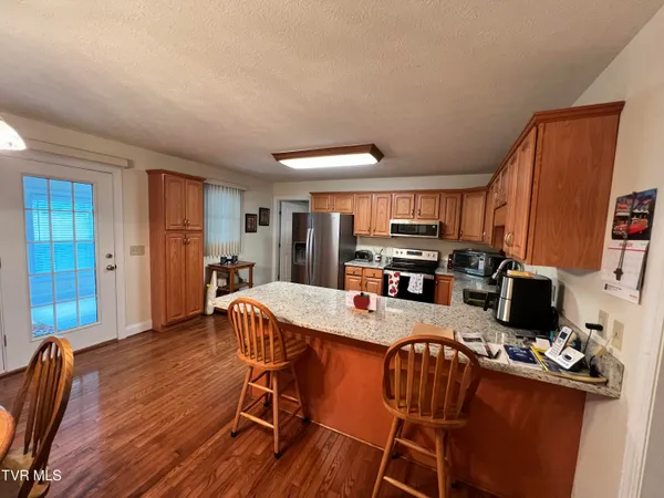 $379,900 | 839 Deerfield Lane, Hampton, TN 37658